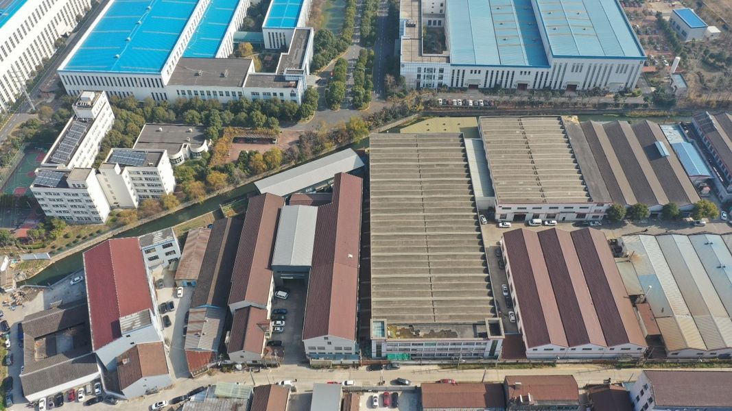 Changzhou Suma Precision Machinery Co., Ltd linia produkcyjna producenta