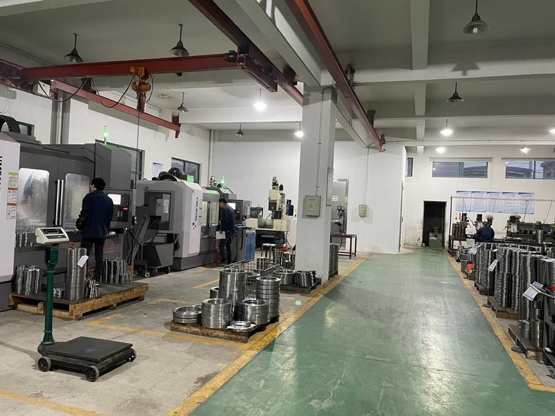Changzhou Suma Precision Machinery Co., Ltd linia produkcyjna producenta